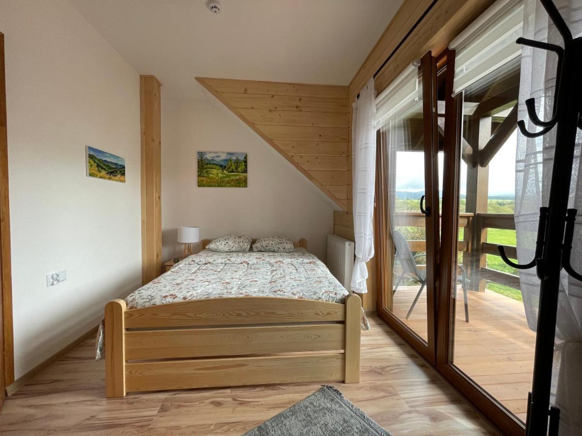 Kolejowy Smolnik Apartment Smolnik  ภายนอก รูปภาพ