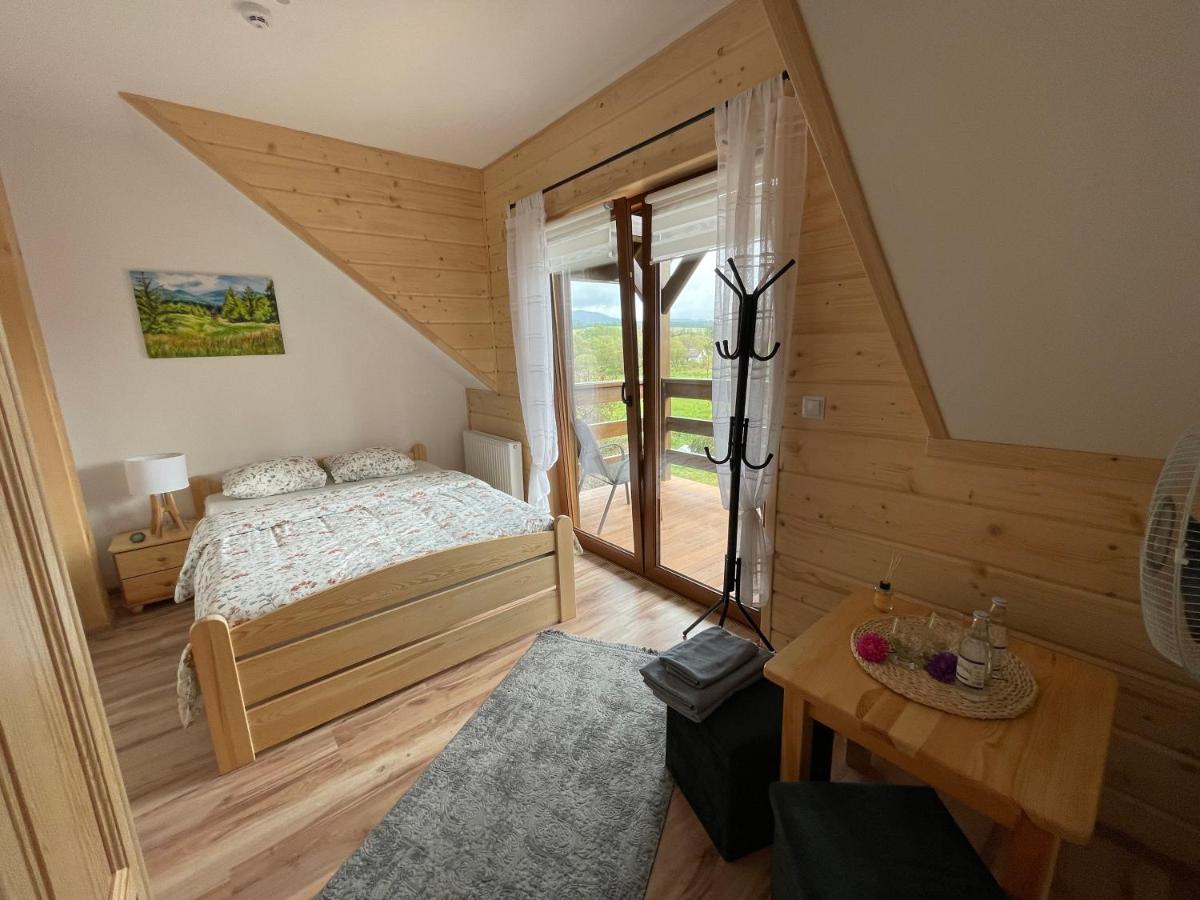 Kolejowy Smolnik Apartment Smolnik  ภายนอก รูปภาพ
